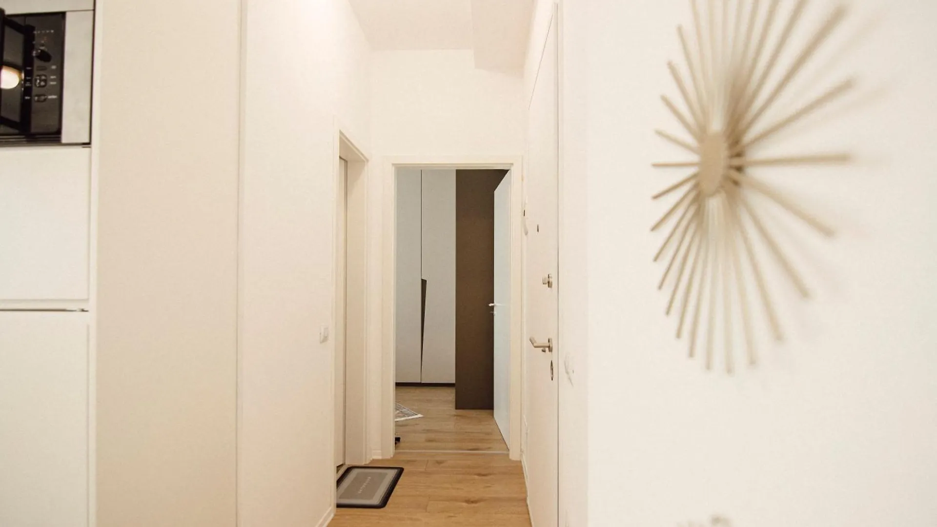 Helia Luxury Apartment New Boulevard 티라나