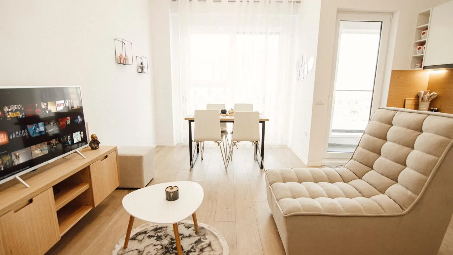 Helia Luxury Apartment New Boulevard 티라나